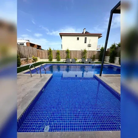 Zakkum Villa