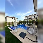 Zakkum Villa Kas